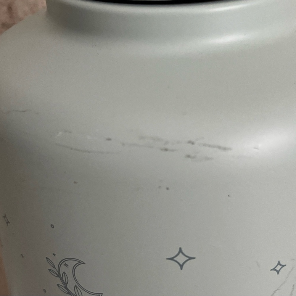 Blogilates Stainless Steel Mint Green Insulated Water Bottle 62oz - Picture 3 of 12